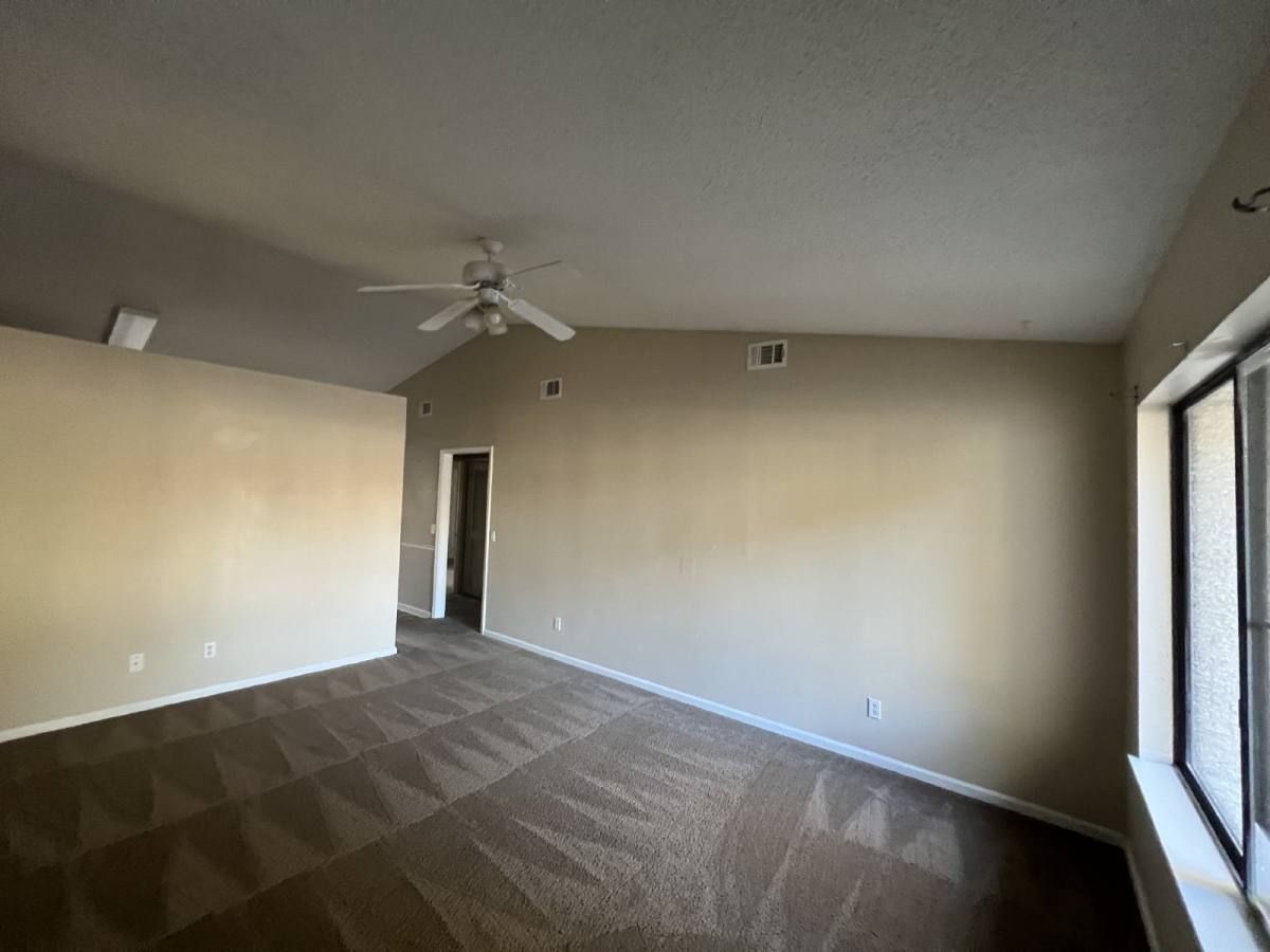 Apartment for rent at 910 Brett Dr #16, Hinesville, GA 31313