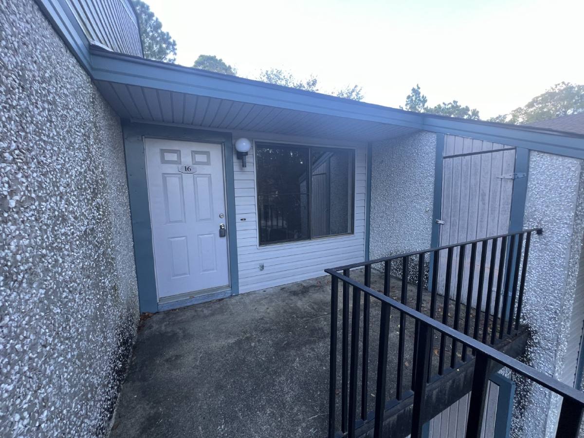 Apartment for rent at 910 Brett Dr #16, Hinesville, GA 31313