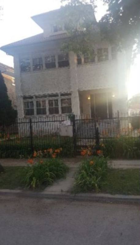 Apartment for rent at 7330 S Yates Blvd #2, Chicago, IL 60649
