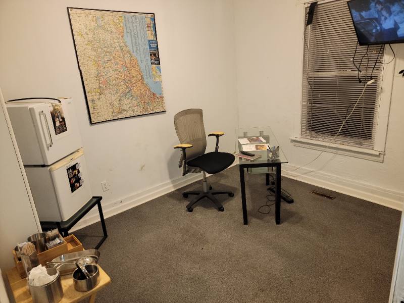Apartment for rent at 7330 S Yates Blvd #2, Chicago, IL 60649