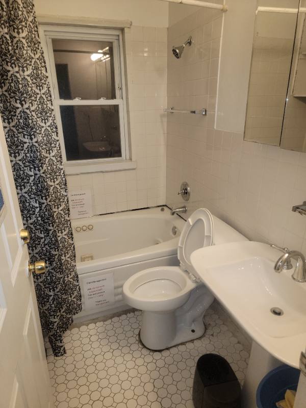 Apartment for rent at 7330 S Yates Blvd #2, Chicago, IL 60649
