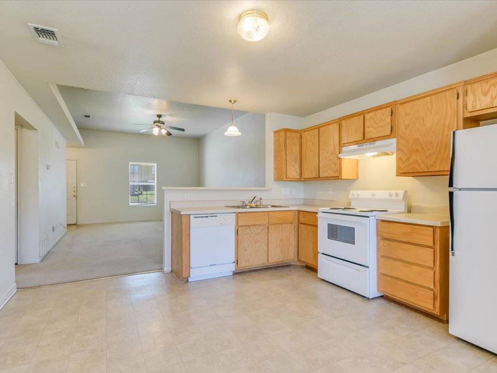 Townhouse for rent at 3805 El Paso #A, Killeen, TX 76549