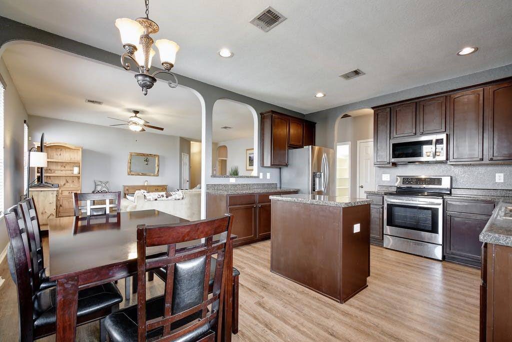House for rent at 2234 Lakeline Dr, New Braunfels, TX 78130