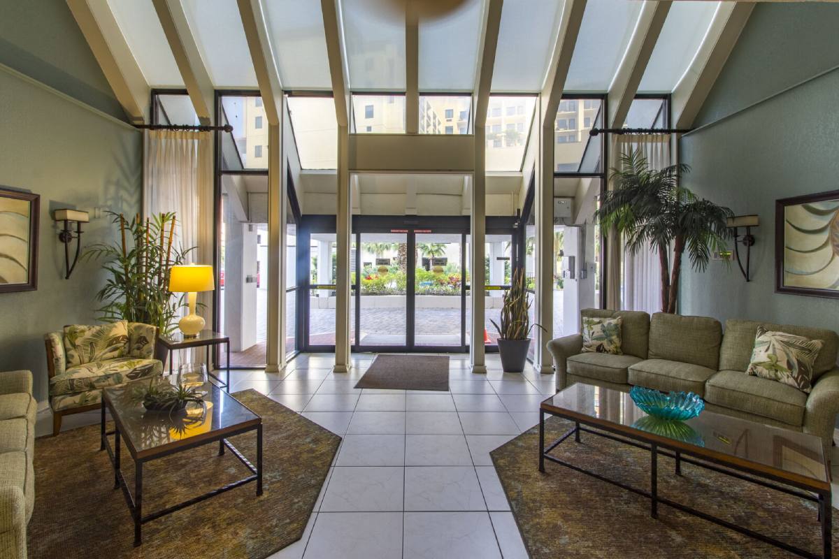 Apartment for rent at 450 S Gulfview Blvd, Clearwater Beach, FL 33767