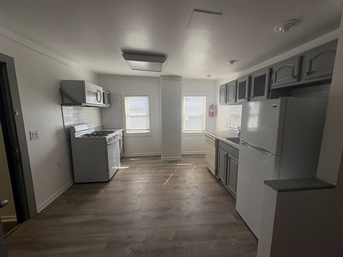 Apartment for rent at 11 Miller St #C, Highlands, NJ 07732
