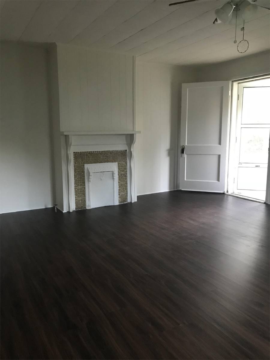 Apartment for rent at 26 Spring St, Gainesville, GA 30501