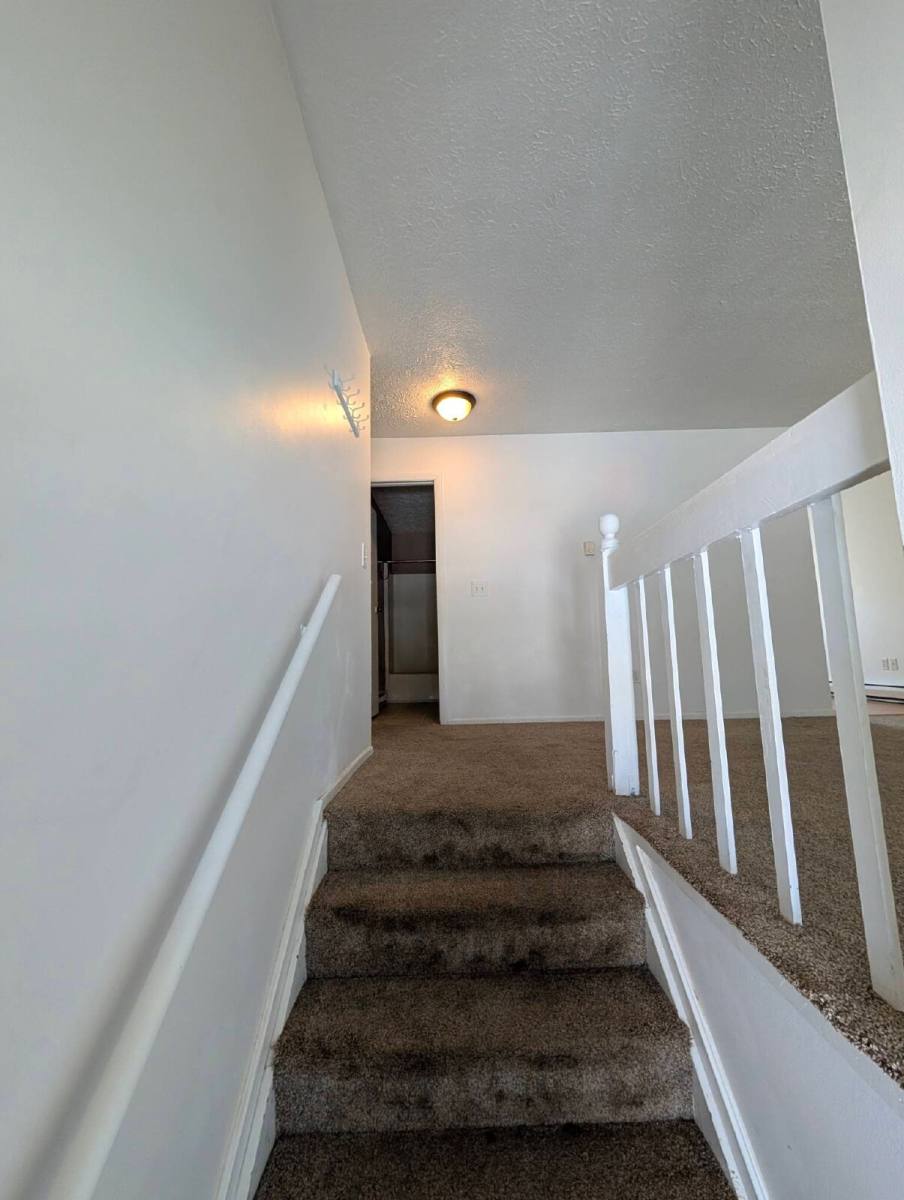 Apartment for rent at 719 Peachtree Place, Mason, MI 48854