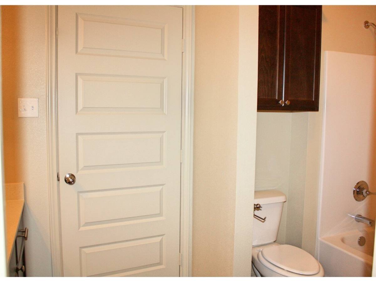 Townhouse for rent at 6702 Pontiac Ave, Lubbock, TX 79424