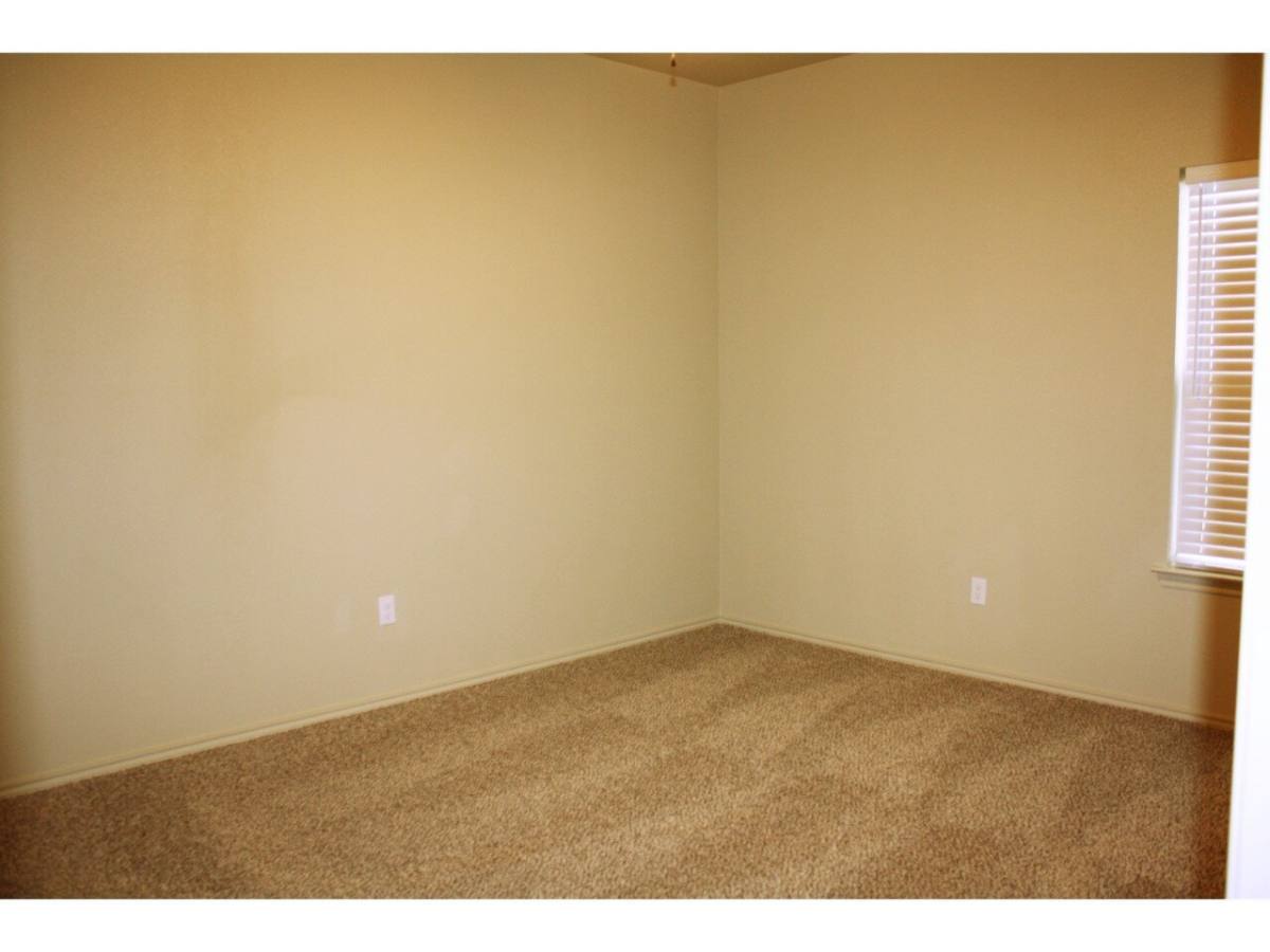 Townhouse for rent at 6702 Pontiac Ave, Lubbock, TX 79424
