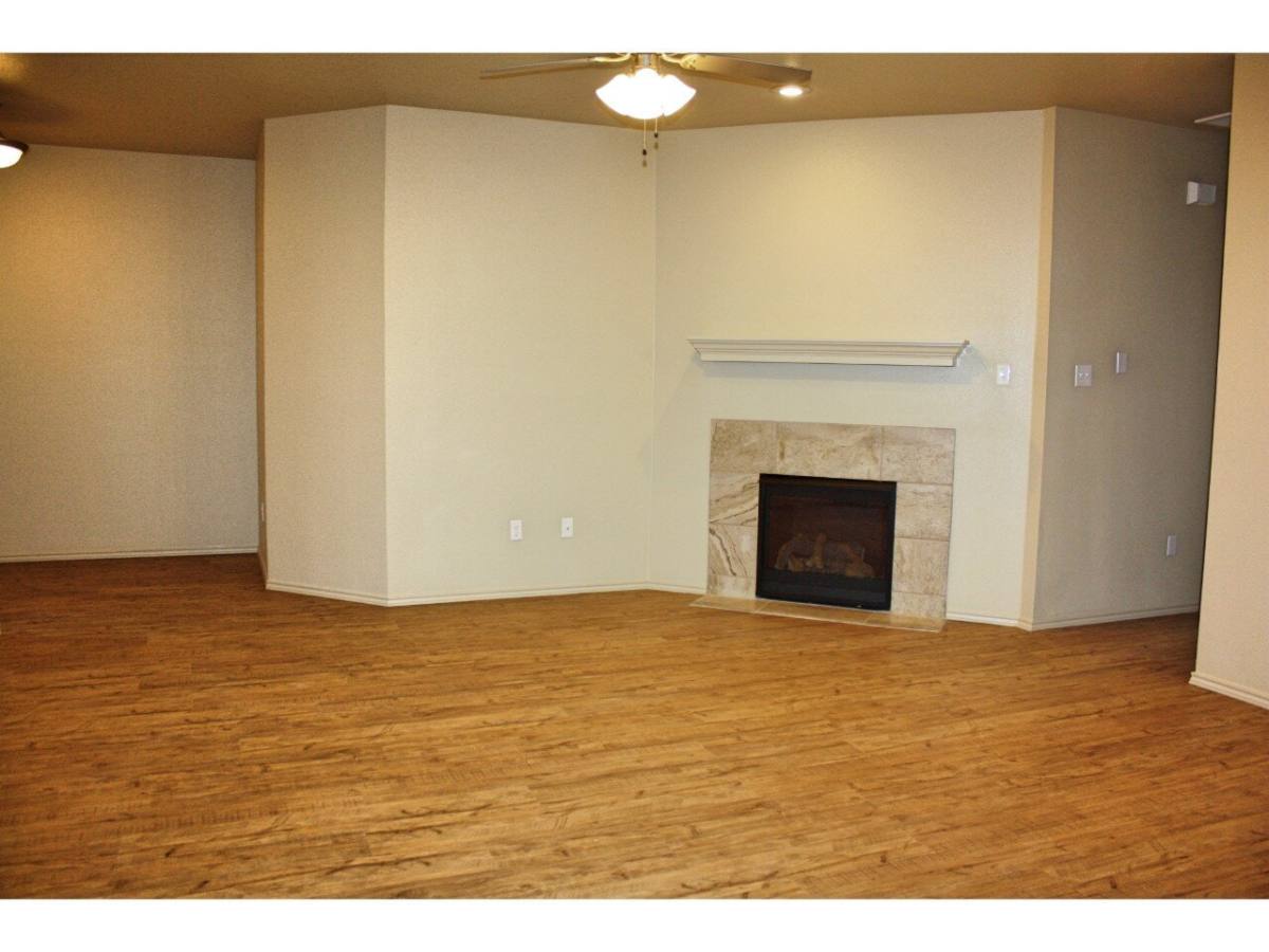 Townhouse for rent at 6702 Pontiac Ave, Lubbock, TX 79424