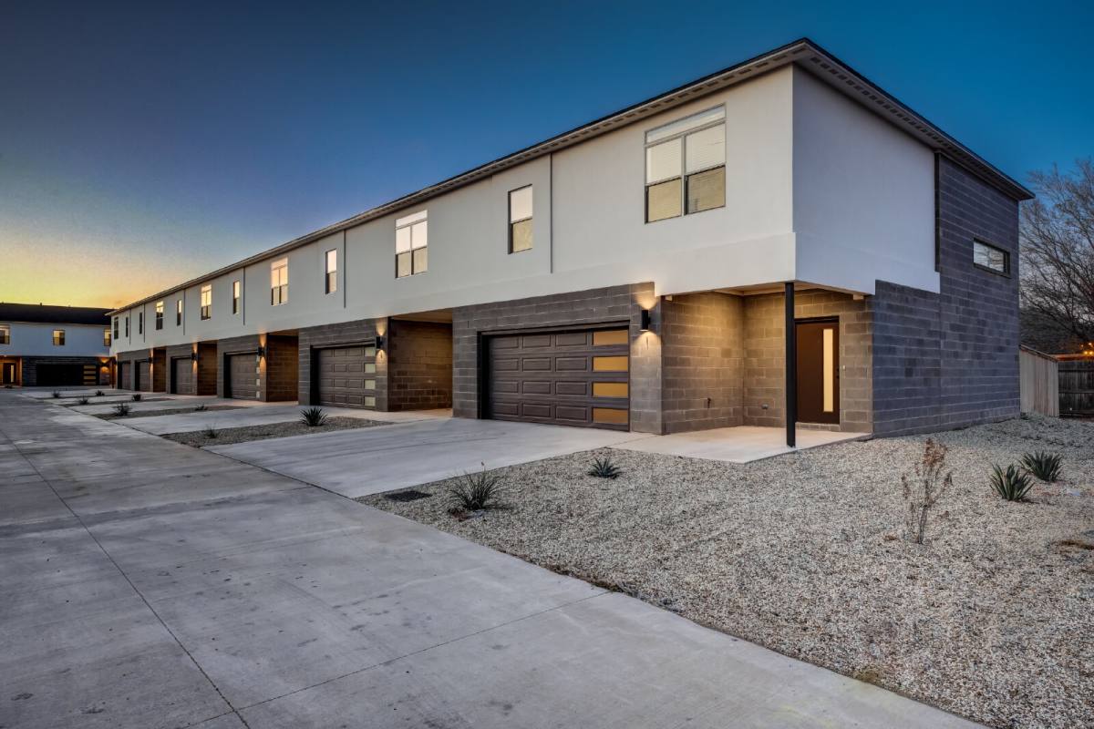 Townhouse for rent at 310 Homestead Ave #2, Lubbock, TX 79416