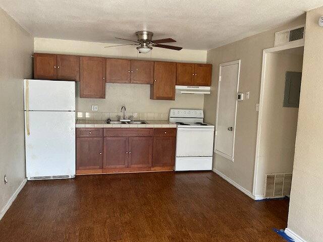 Apartment for rent at 806 McCauley Blvd #808, San Antonio, TX 78221
