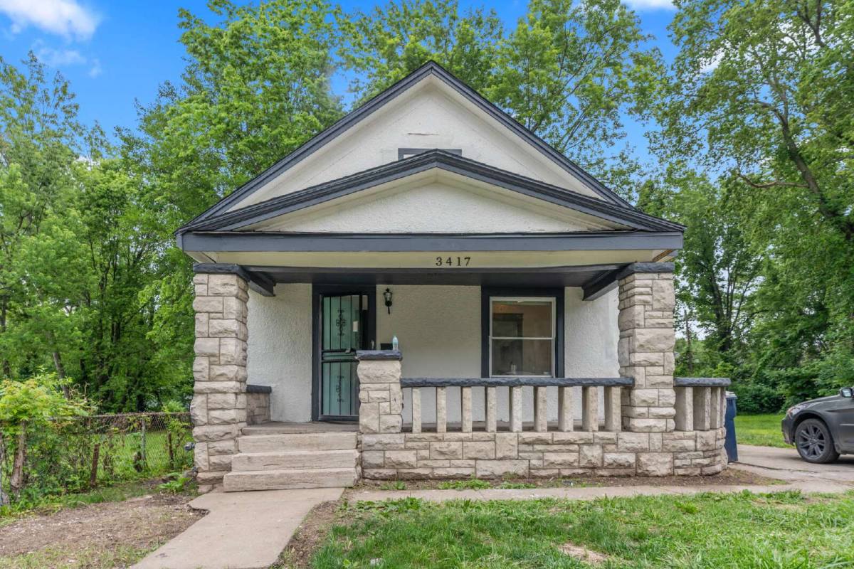 House for rent at 3417 Brooklyn Ave, Kansas City, MO 64109