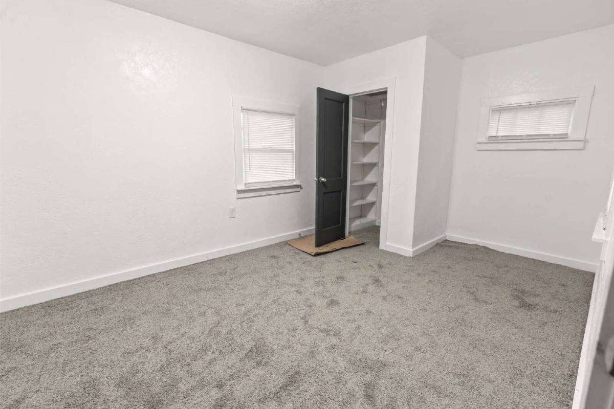 House for rent at 3417 Brooklyn Ave, Kansas City, MO 64109
