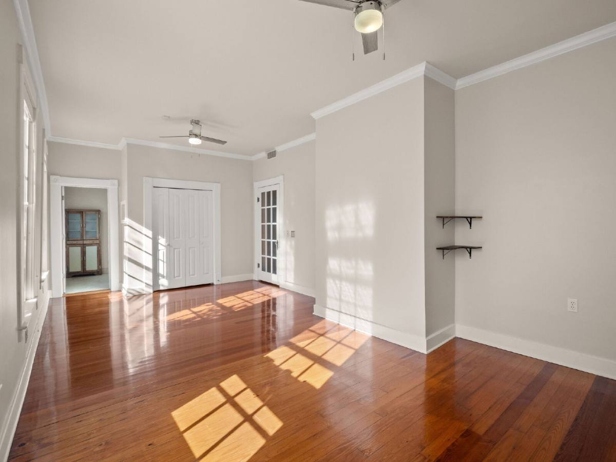 House for rent at 300 S 8th St, Leesville, LA 71446