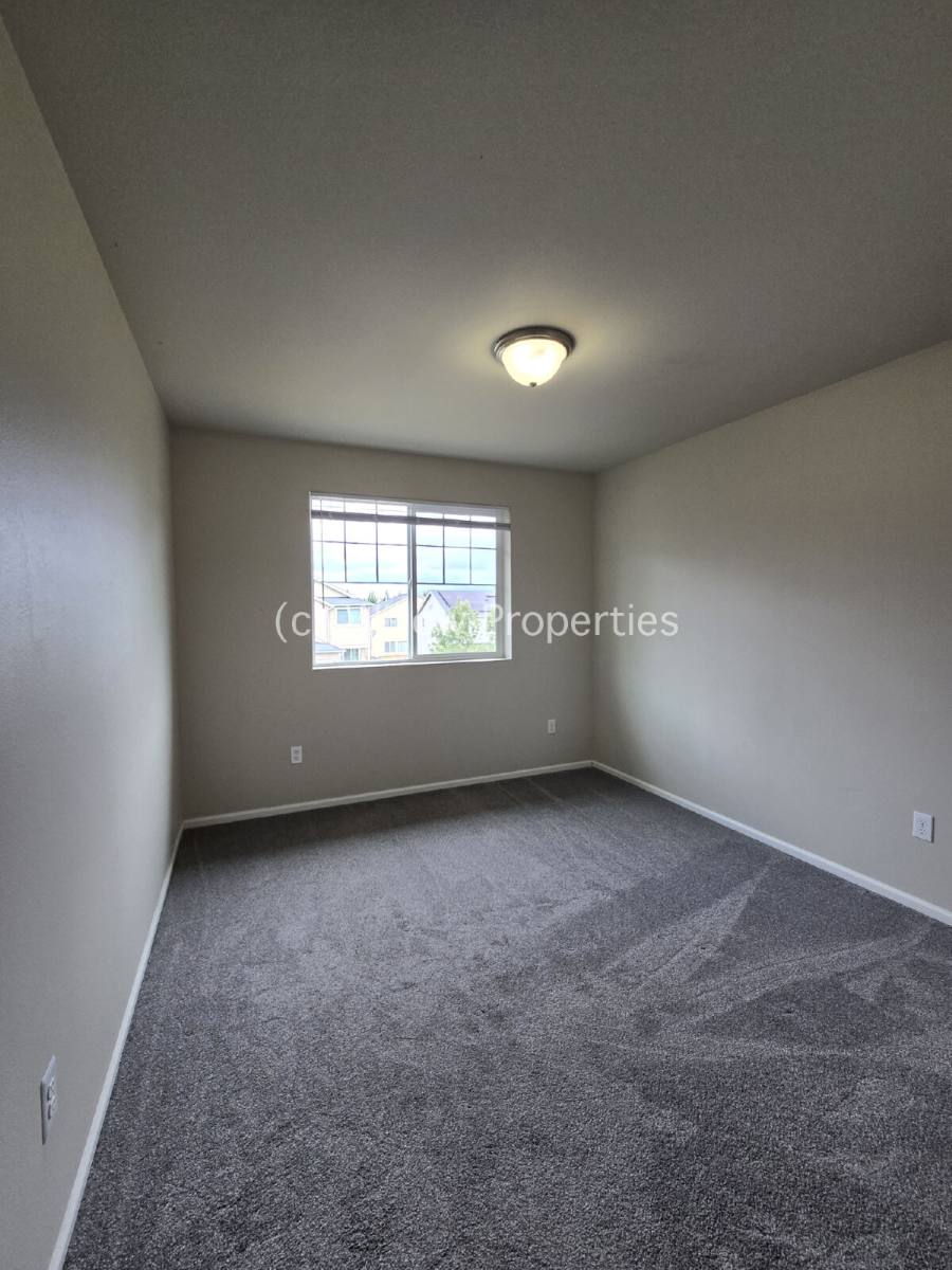 2014 198th St E, Spanaway, WA 98387 - House for Rent - Image 10