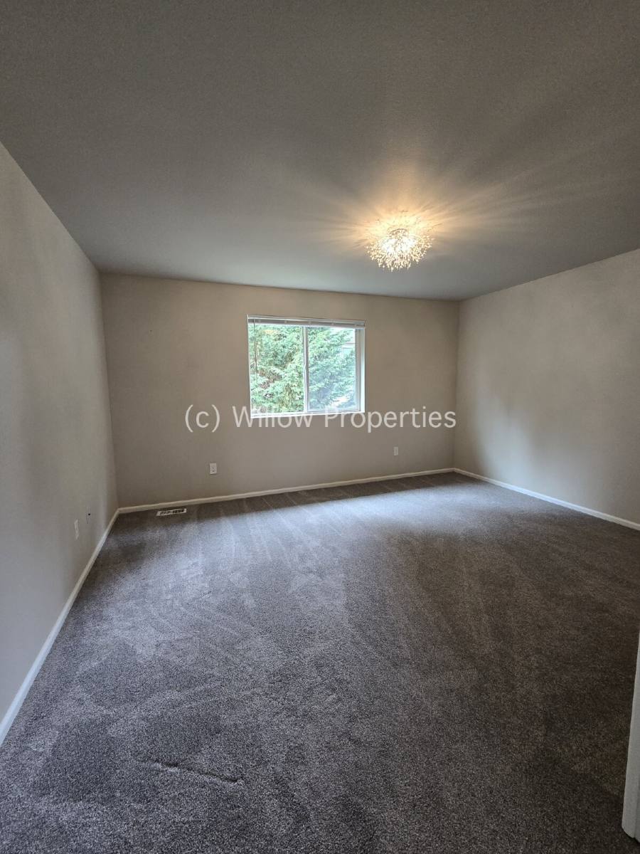 2014 198th St E, Spanaway, WA 98387 - House for Rent - Image 9