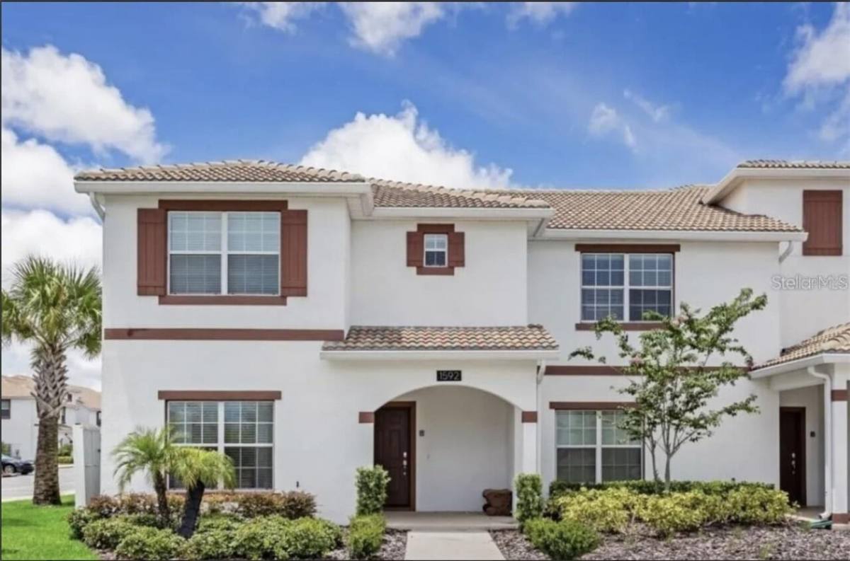 Townhouse for rent at 1592 Slice Way, Davenport, FL 33896