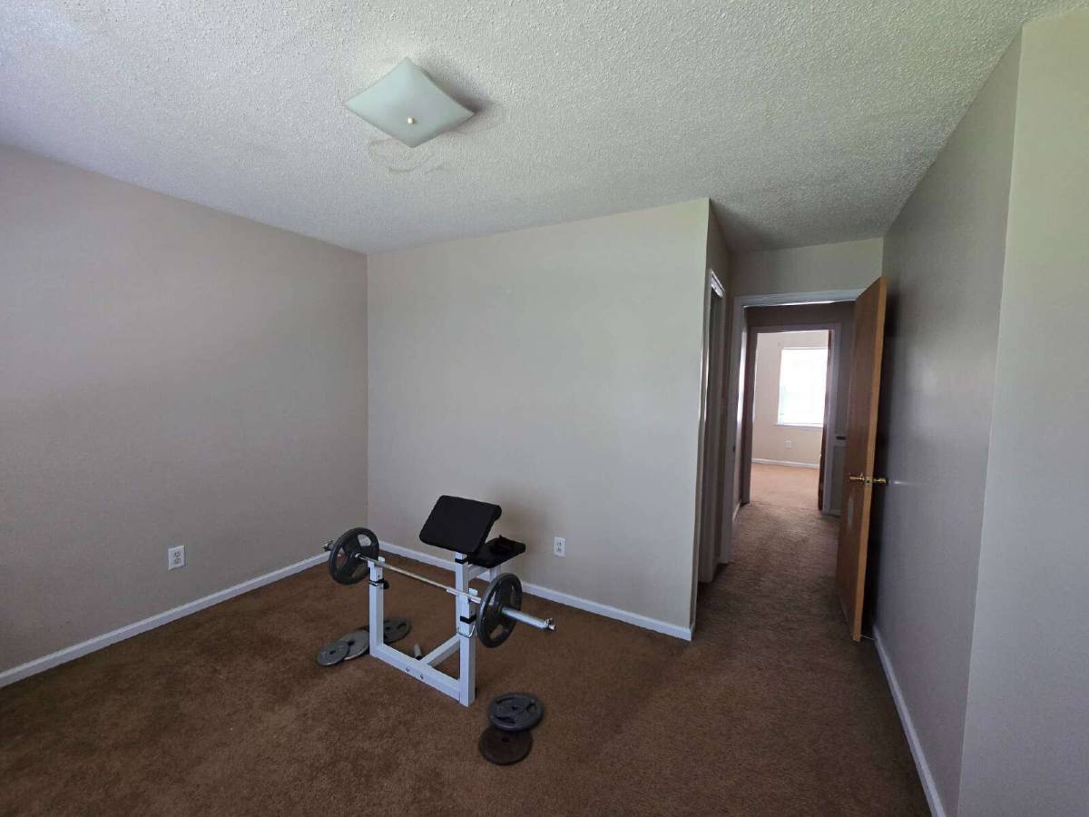 Townhouse for rent at 1097 W Pueblo Dr, Jacksonville, NC 28546