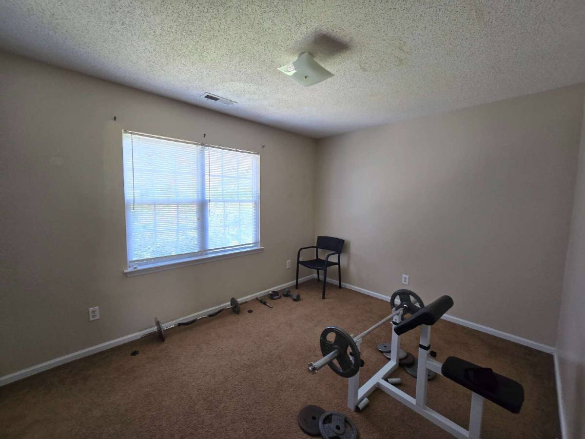 Townhouse for rent at 1097 W Pueblo Dr, Jacksonville, NC 28546