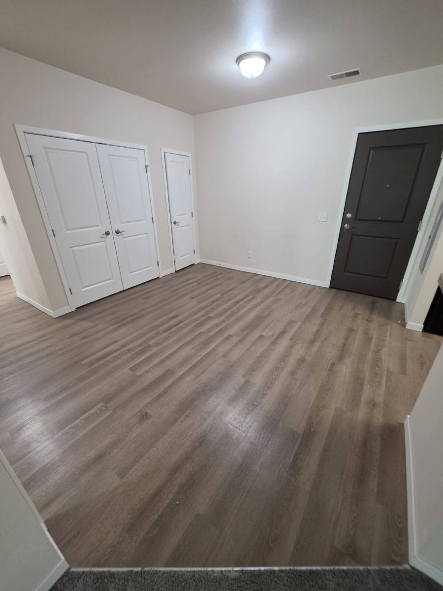 Apartment for rent at 1415 Center Point Rd NE #307, Cedar Rapids, IA 52402