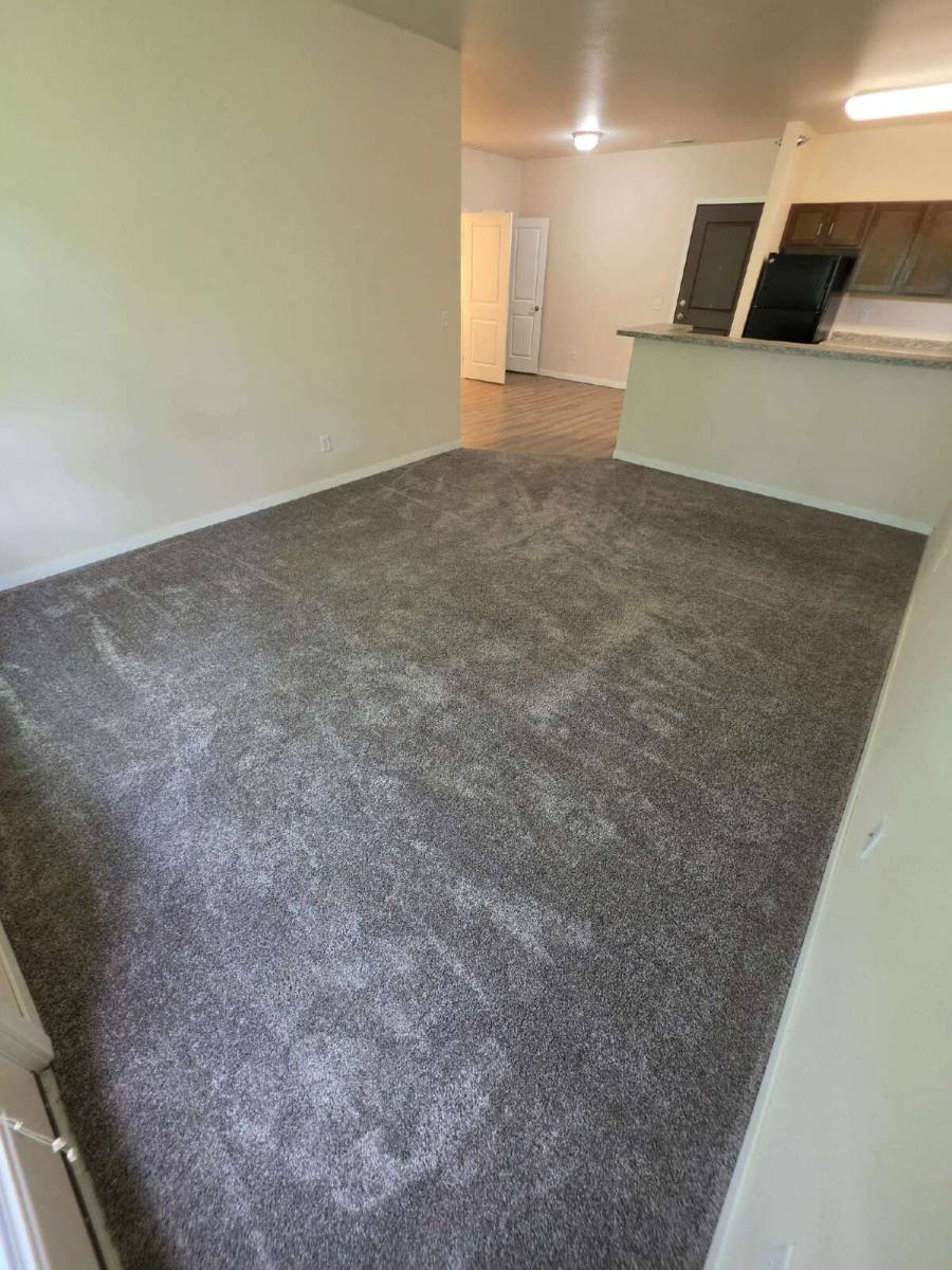 Apartment for rent at 1415 Center Point Rd NE #307, Cedar Rapids, IA 52402