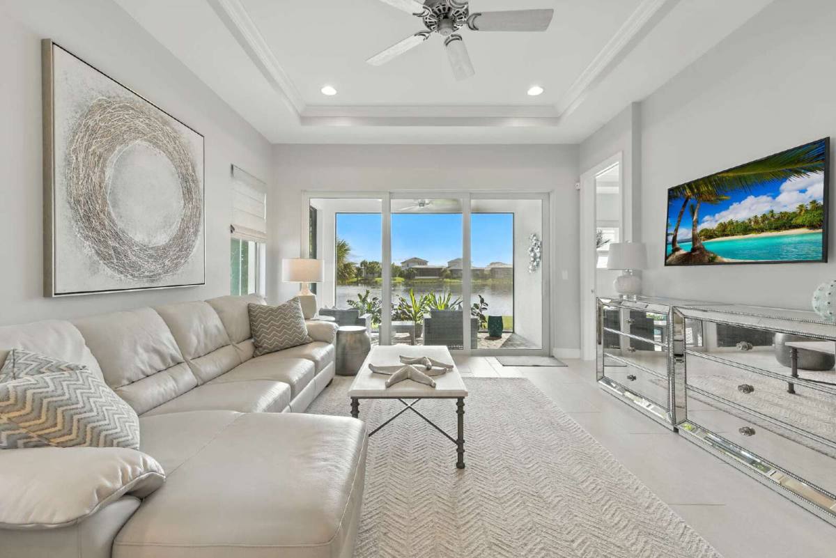 House for rent at 9020 Mayreau Way, Naples, FL 34114
