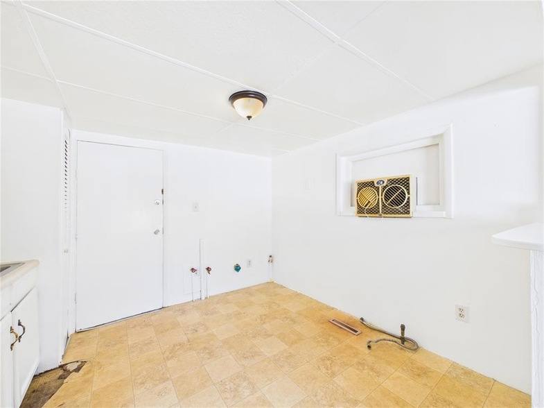 House for rent at 2816 E 14th St, Pueblo, CO 81001
