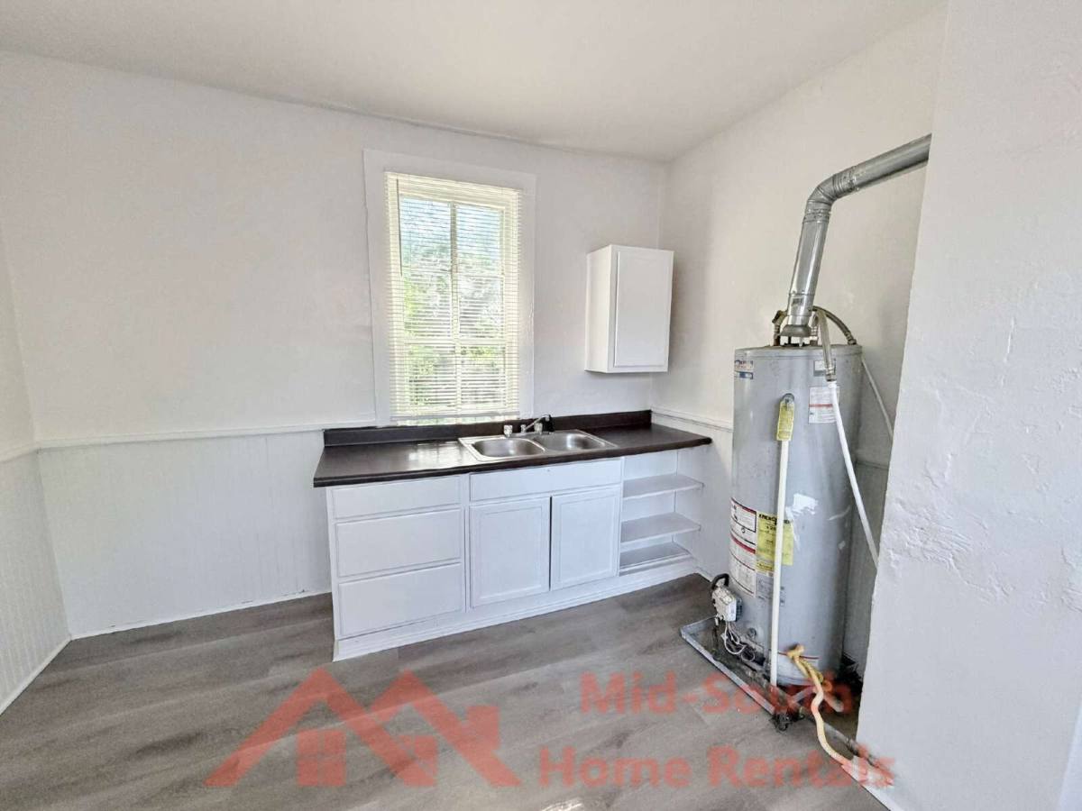 331 W Dison Ave, Memphis, TN 38109 - House for Rent - Image 8