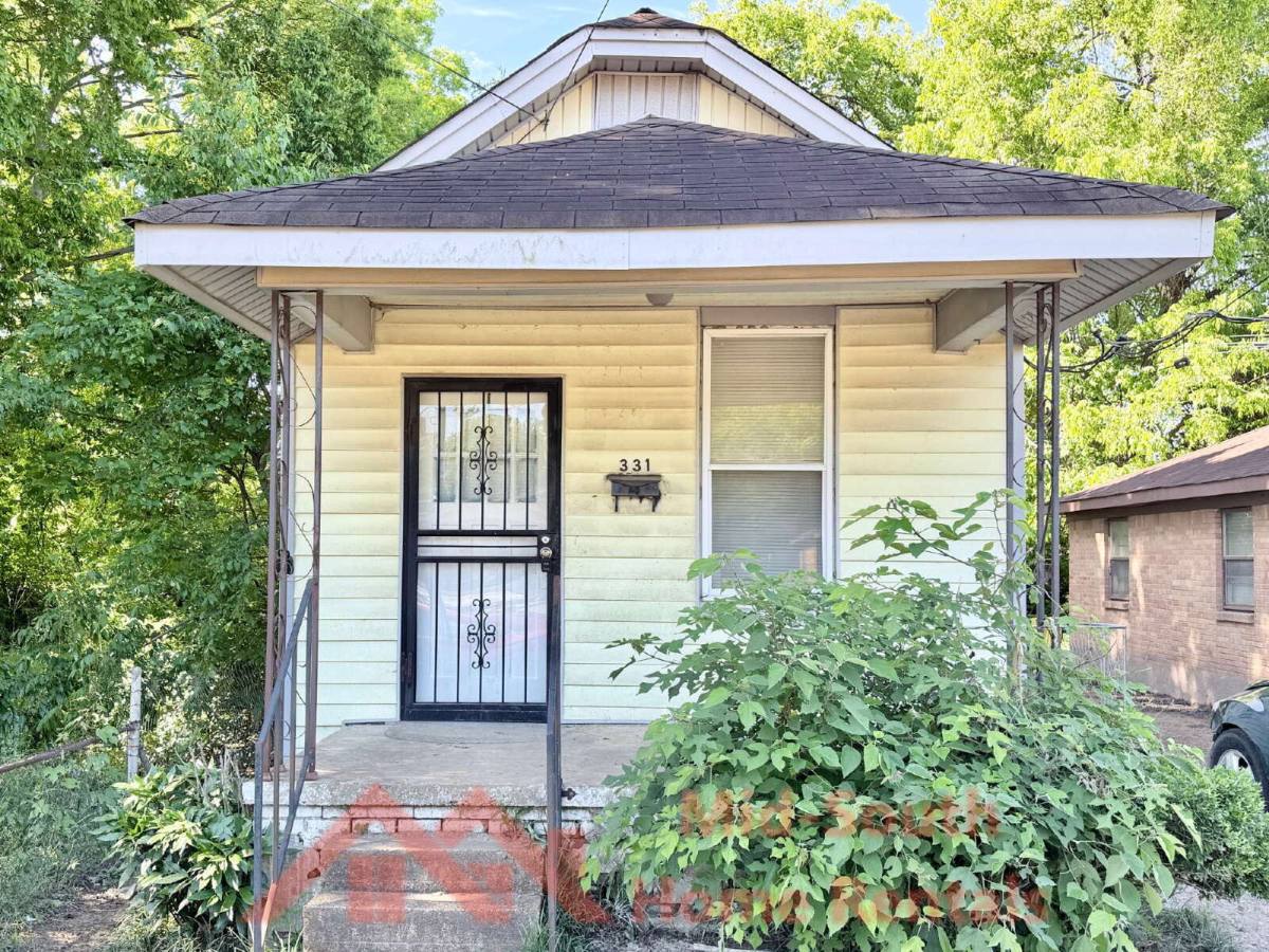House for rent at 331 W Dison Ave, Memphis, TN 38109