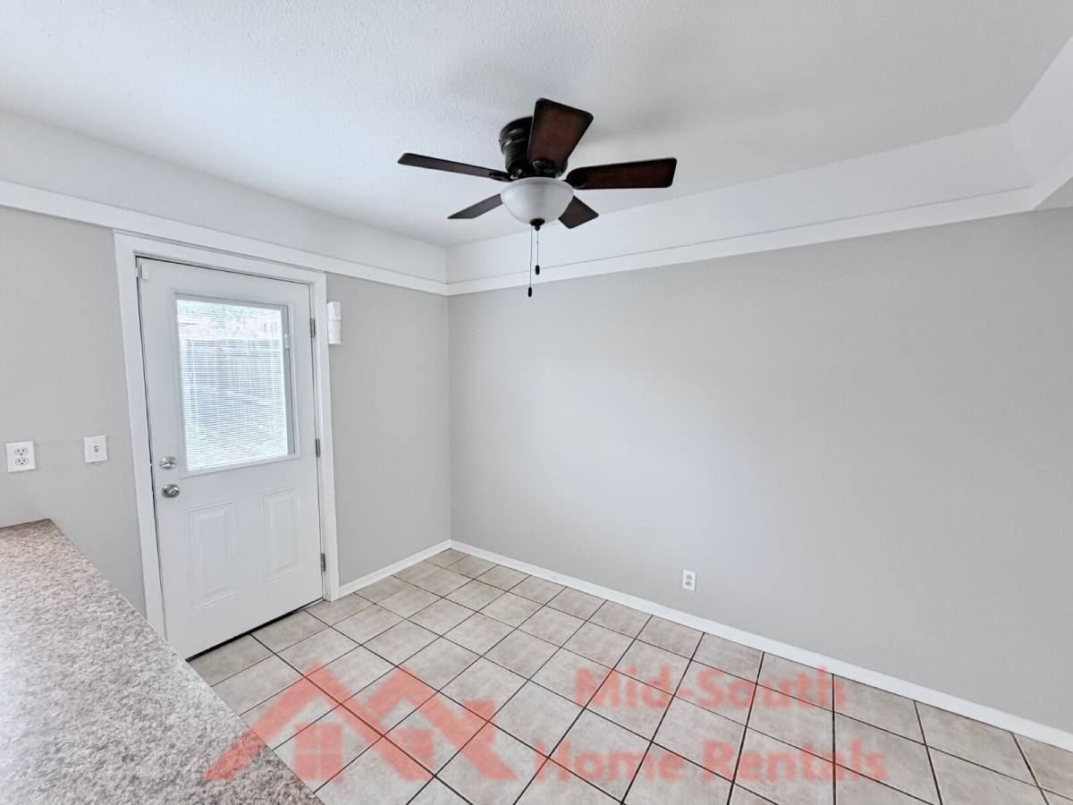 Townhouse for rent at 1869 E Poplar Woods Circle, Germantown, TN 38138