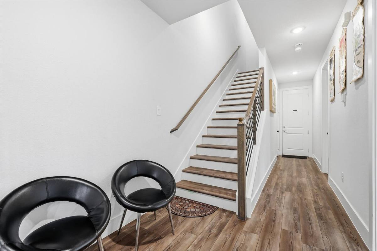 Townhouse for rent at 8132 Bromley Dr, Dallas, TX 75231