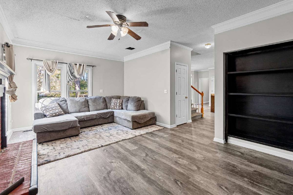 House for rent at 255 Woodstream Dr, Newnan, GA 30265