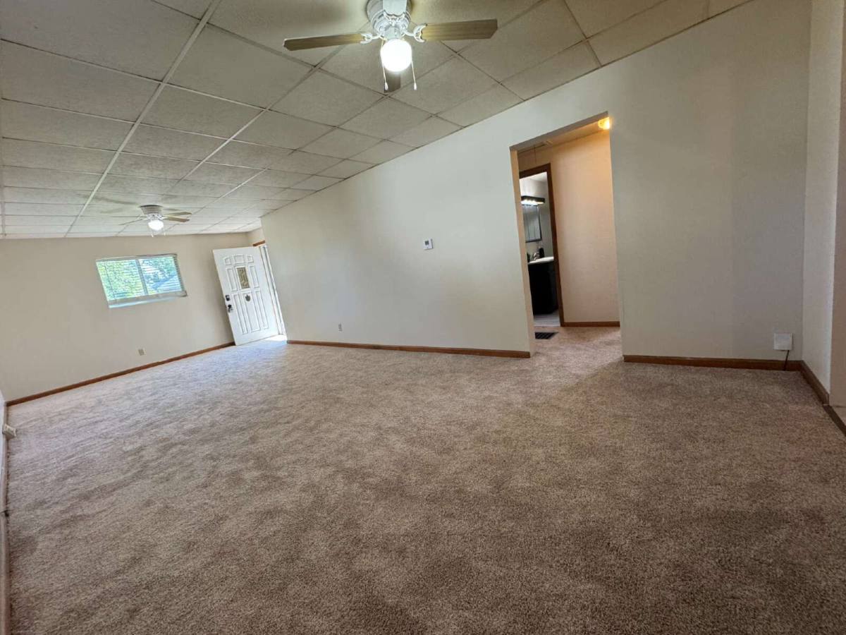 House for rent at 2160 E Reservoir St, Springfield, IL 62702