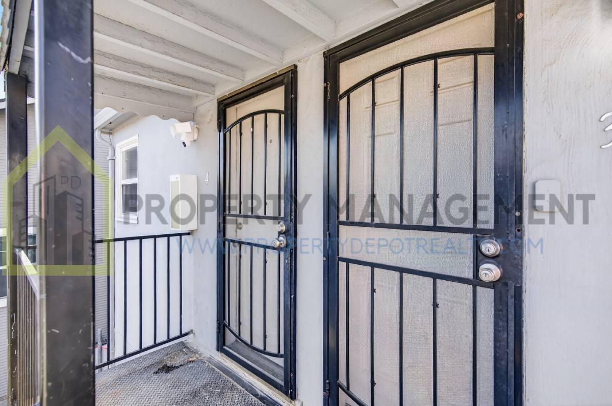 Apartment for rent at 2519 Freeport Blvd #4, Sacramento, CA 95818