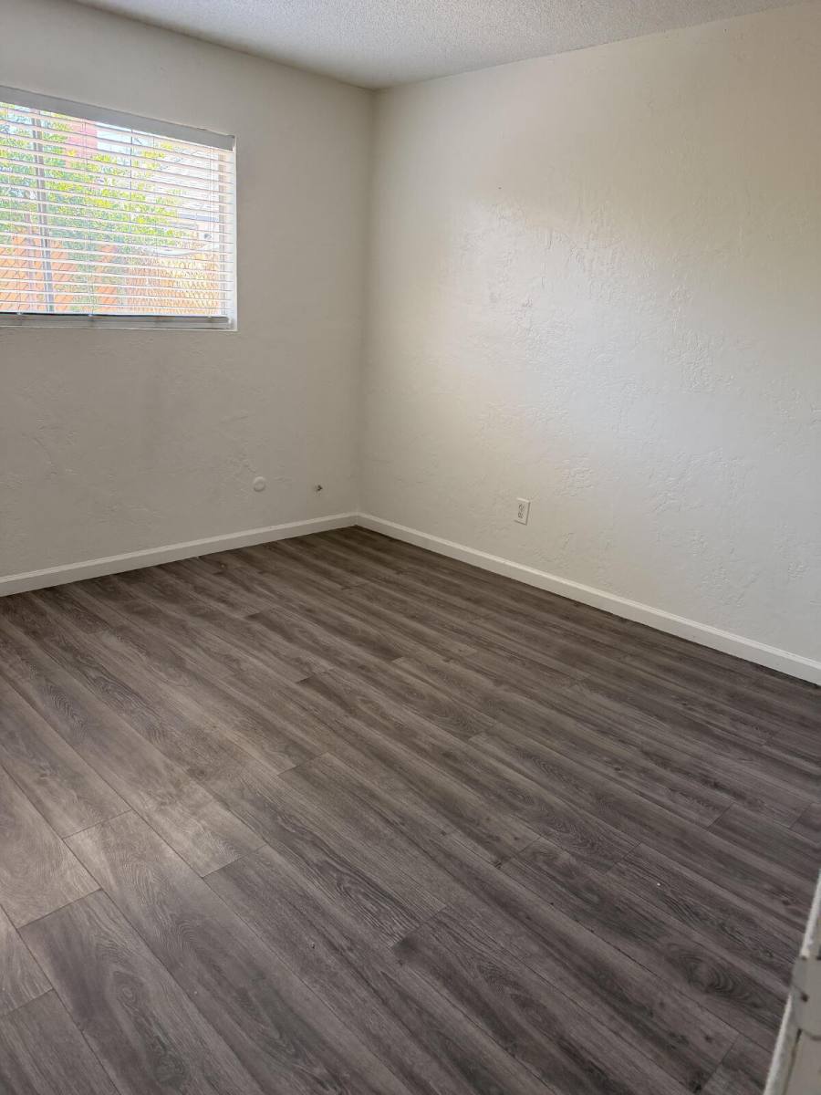 Apartment for rent at 1330 Kentucky St #C, Bakersfield, CA 93305