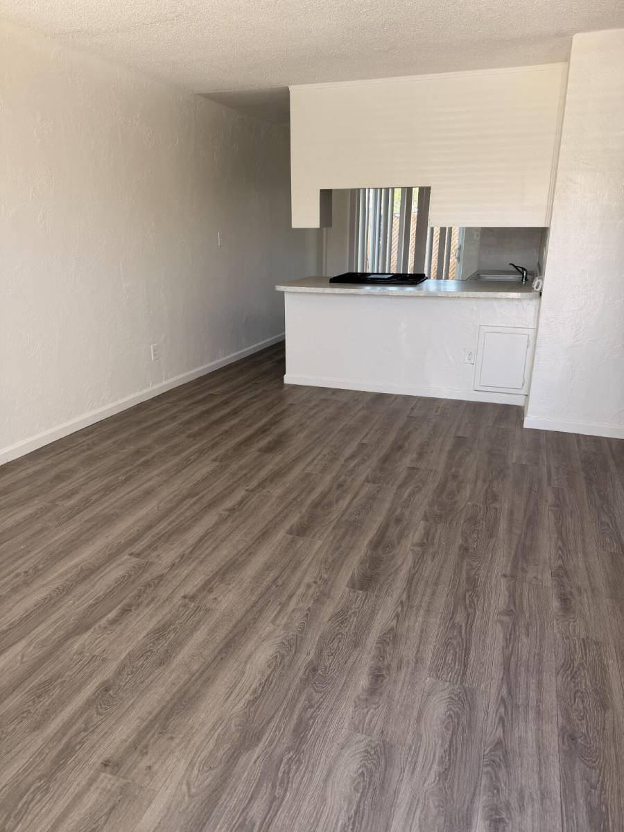 Apartment for rent at 1330 Kentucky St #C, Bakersfield, CA 93305