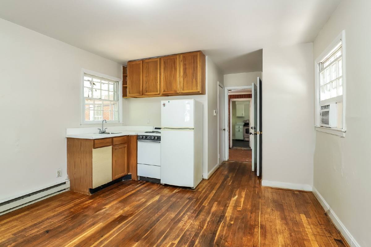 House for rent at 412 S Josephine Boyd St, Greensboro, NC 27403