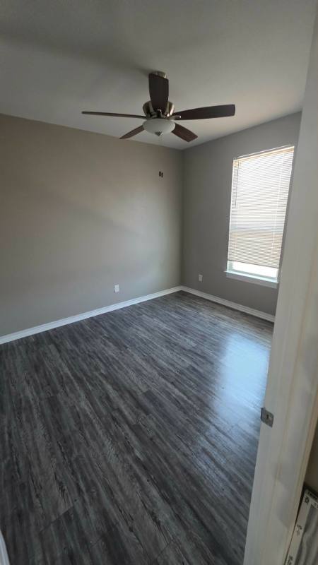 Townhouse for rent at 1231 Rivas St #102, San Antonio, TX 78207