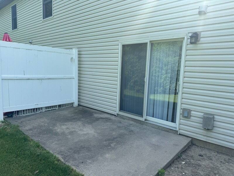 Townhouse for rent at 1580 Cheshire Rd #9B, Troy, OH 45373