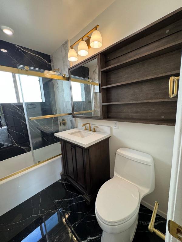 Apartment for rent at 1138 9th St, Santa Monica, CA 90403
