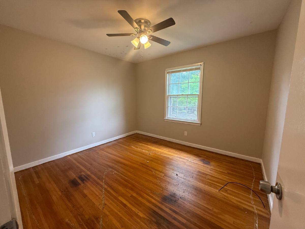 House for rent at 3206 Bayless Dr SW, Huntsville, AL 35805