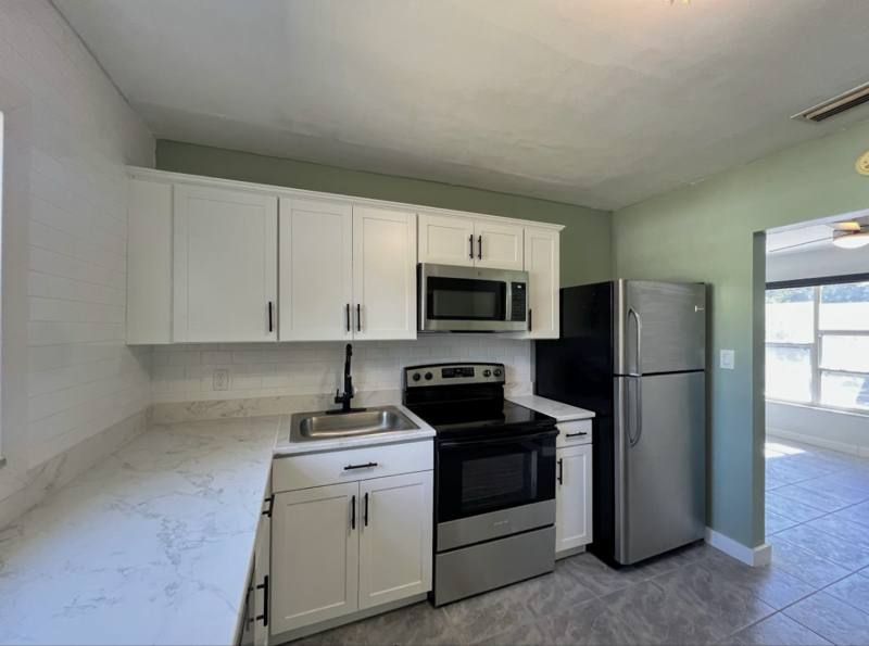 House for rent at 707 E Spruce St, Tarpon Springs, FL 34689