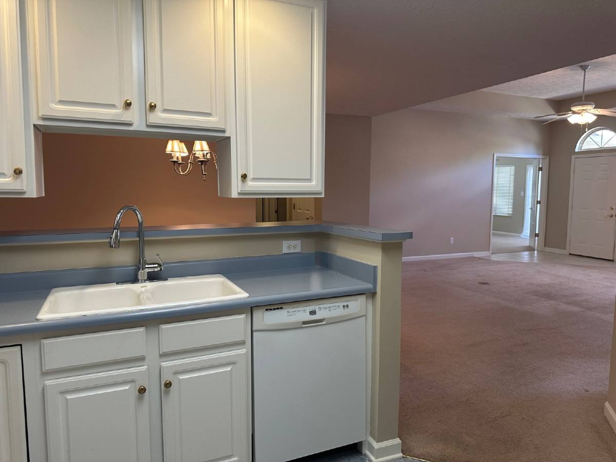 Condo for rent at 7686 Briarstone Lane, Indianapolis, IN 46227