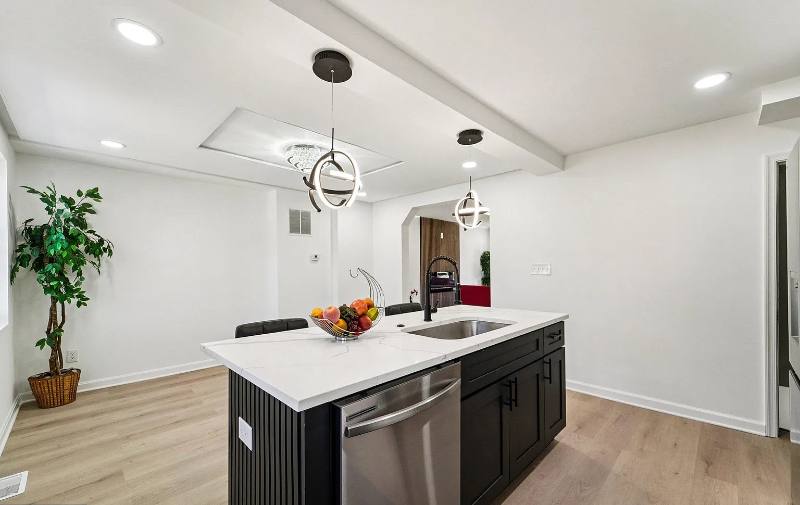 Townhouse for rent at 917 Reverdy Rd #A, Baltimore, MD 21212
