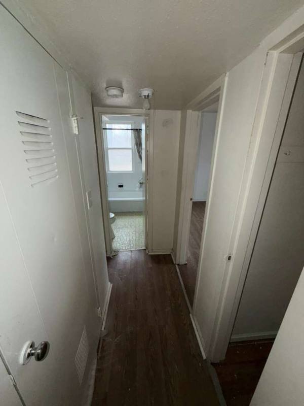Apartment for rent at 13965 Superior Rd #106, Cleveland, OH 44118