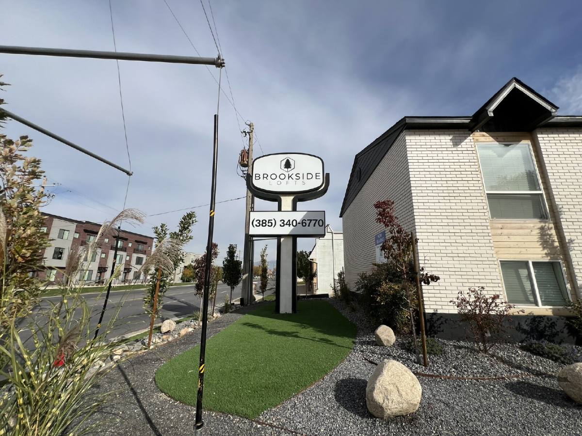 Apartment for rent at 30 N Highway 89 #15, North Salt Lake, UT 84054