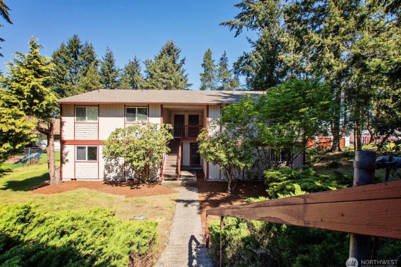 Apartment for rent at 8024 W Bicentennial Lp #2, Olympia, WA 98504
