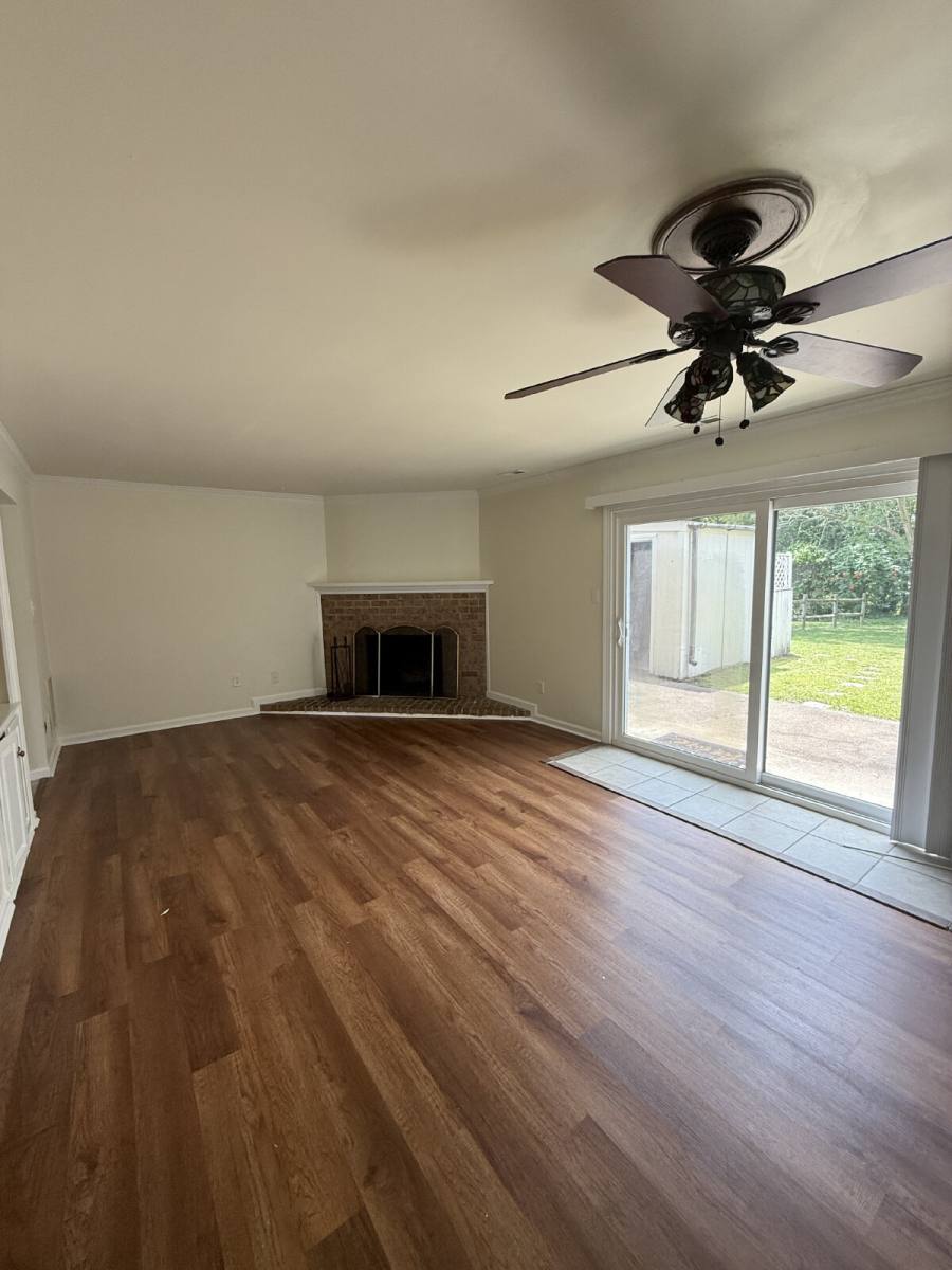 Townhouse for rent at 913 Ewell Rd, Virginia Beach, VA 23455