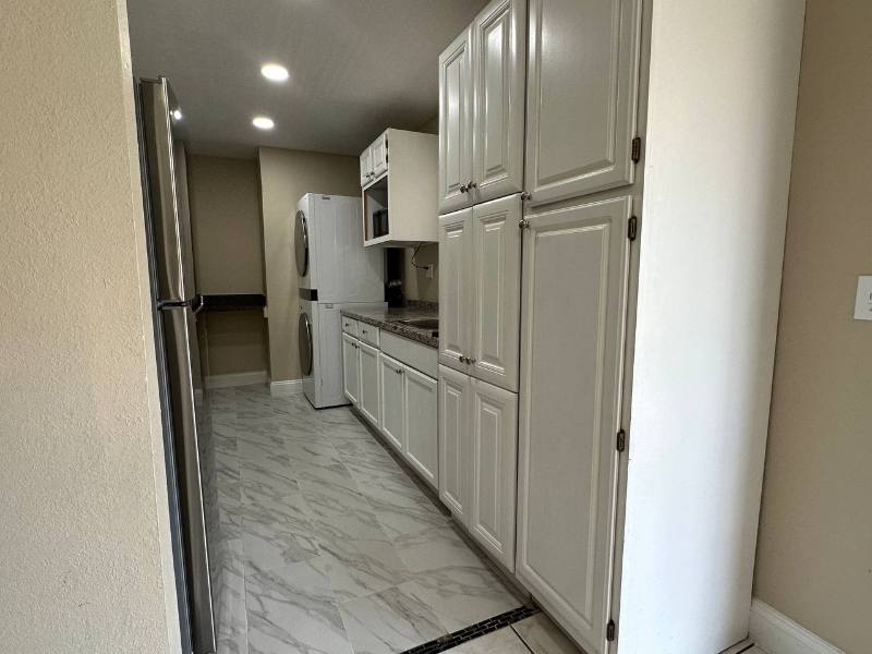 House for rent at 27 W Country Cove Way, Kissimmee, FL 34743